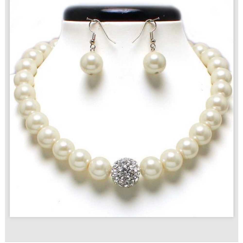 Cream Glass Pearl Rhinestone Necklace Earrings Bridal Wedding Evening Classic